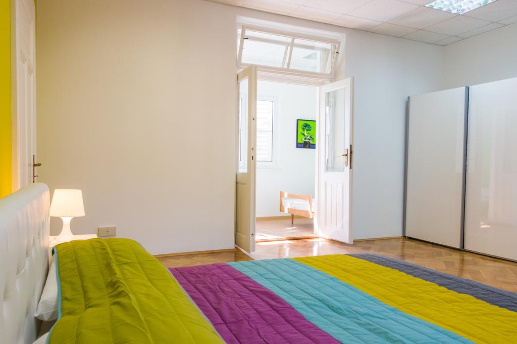 Sunny Apartment Anamaria أوباتيا المظهر الخارجي الصورة